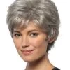 Capless Short Synthetic Hair Wavy Layered Wig